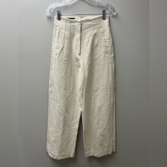 Zara Women’s Linen Paper Bag Pants - Picture 1 of 4